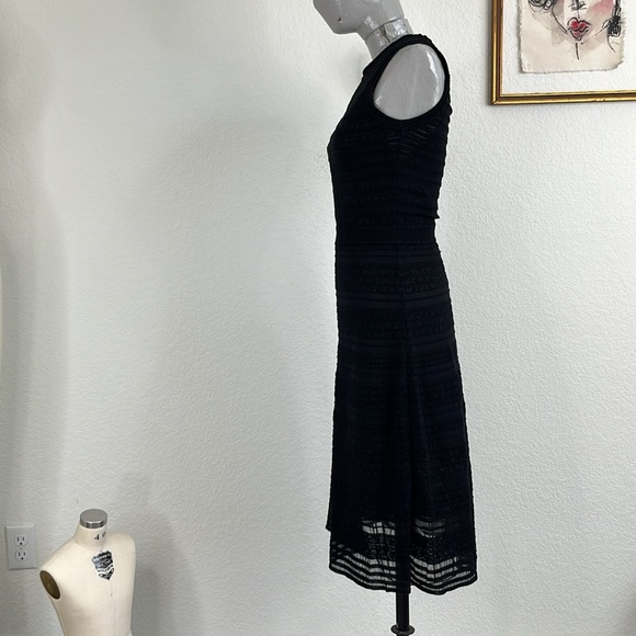 Missoni Knit Crochet Sleeveless Knit Fit Flare A Lined Knee Dress - Picture 6 of 12